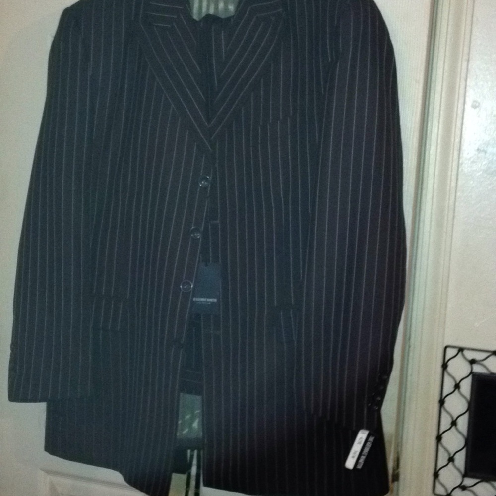 Men's Suit